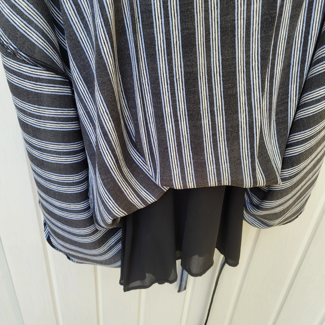 Aritzia Free Jessa Wrap Dress XS, Blue stripes - photo 4