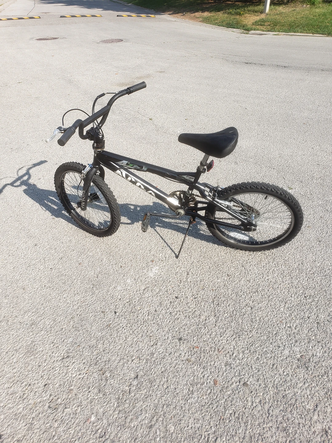 BMX BIKE