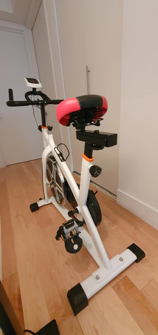 Exercise bike Akonza - photo 2