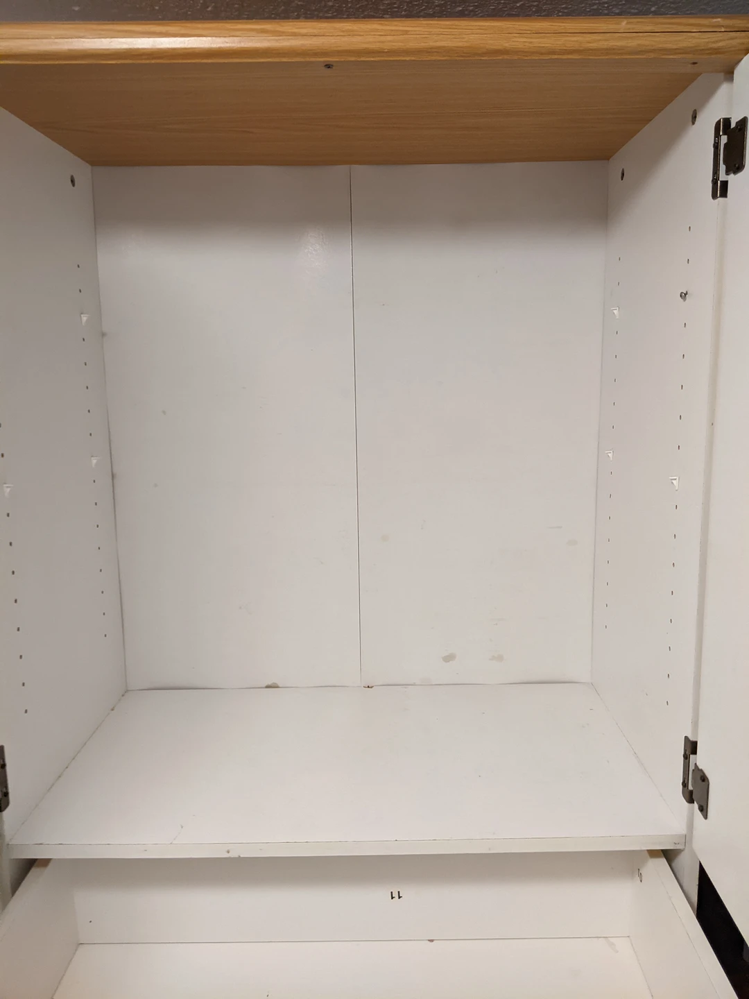 Tall cabinet with drawer #freecycle - photo 3