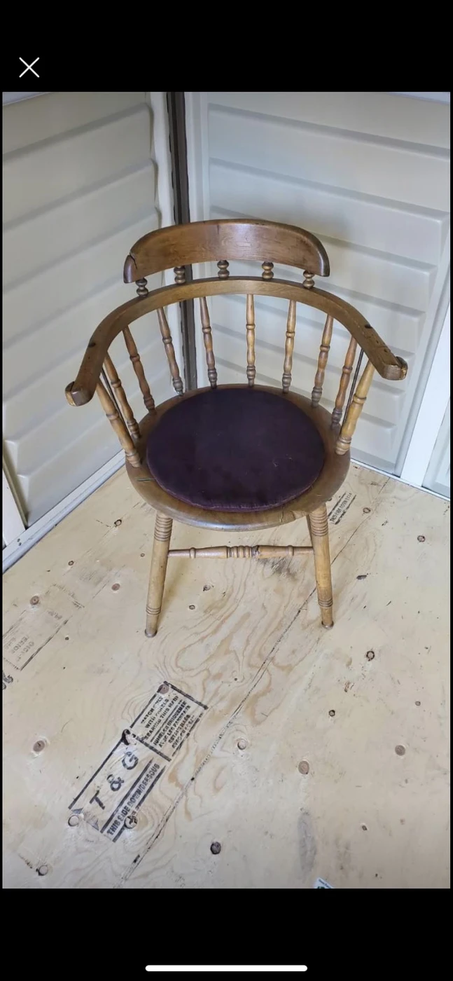 antique chair thumbnail