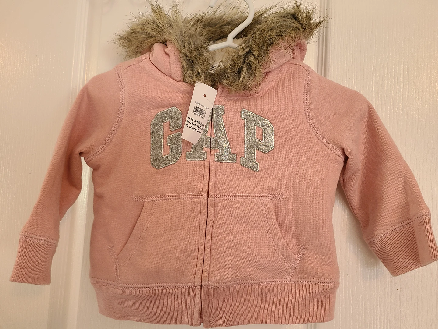 Gap Hoodie jacket with tag - New  (12-18 months) - photo 2