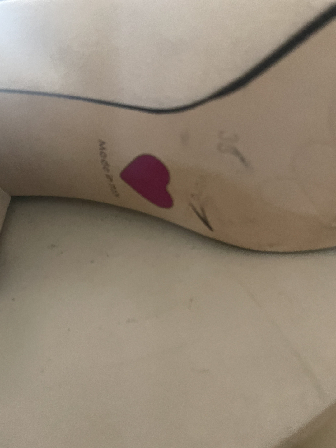 Size 8 shoes brand new  - photo 2