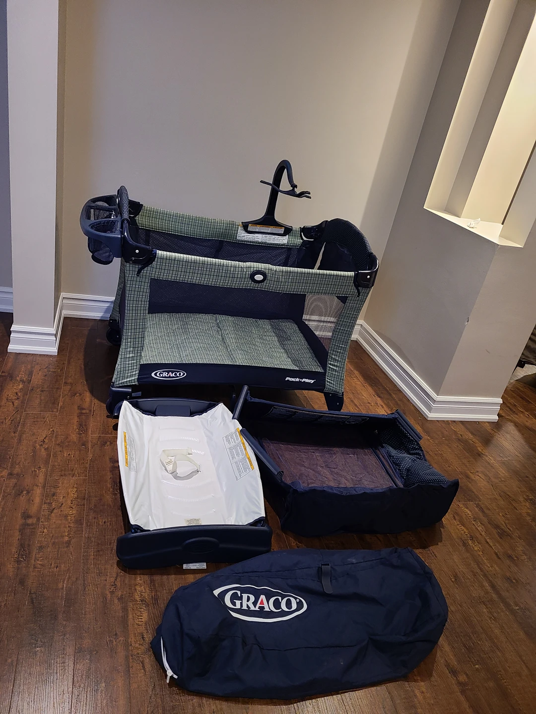 Graco pack n play