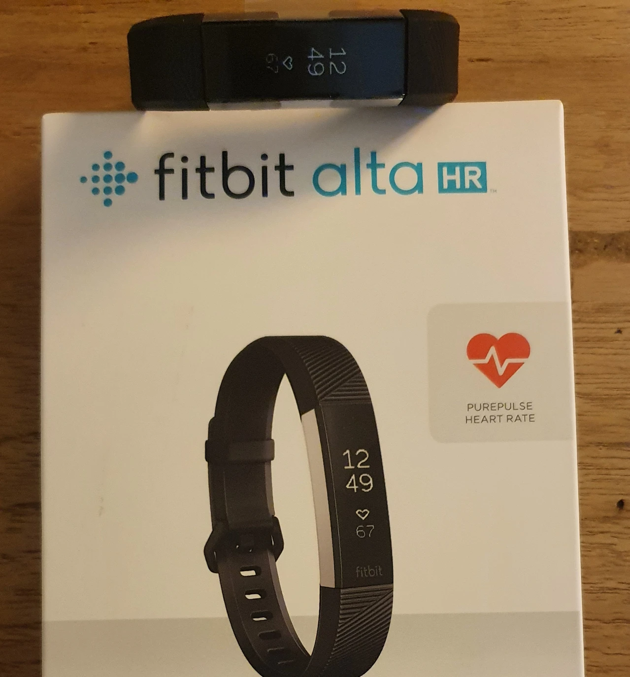 Fitbit Alta HR - BNIB - photo 2