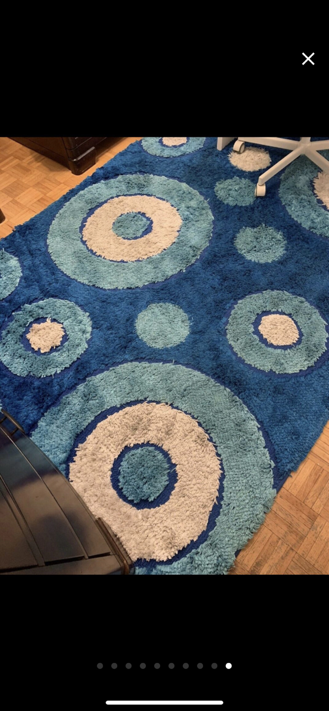 Blue and White carpet! ONLY $55 thumbnail