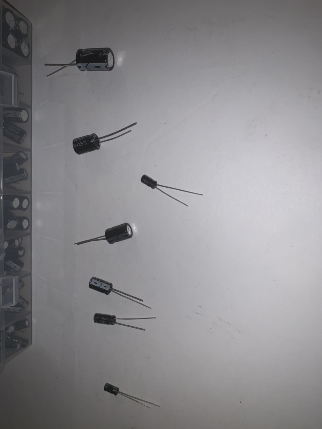 Capacitor electrolytic brand new pack of 500 pcs  - photo 5