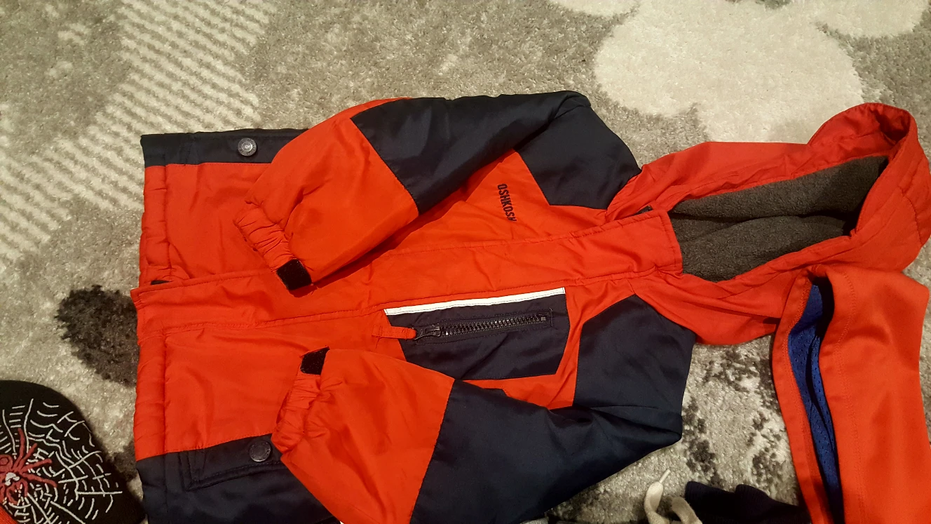 size 4 to 5 boys winter clothing - photo 4