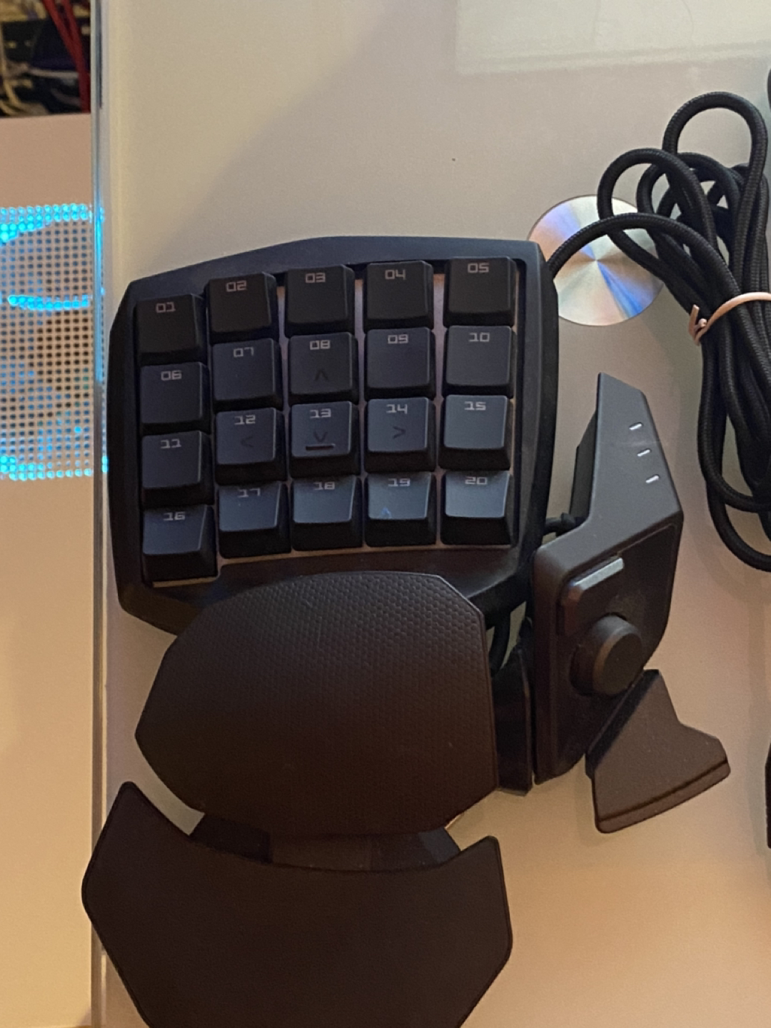 Orbweaver razer gaming keyboard thumbnail