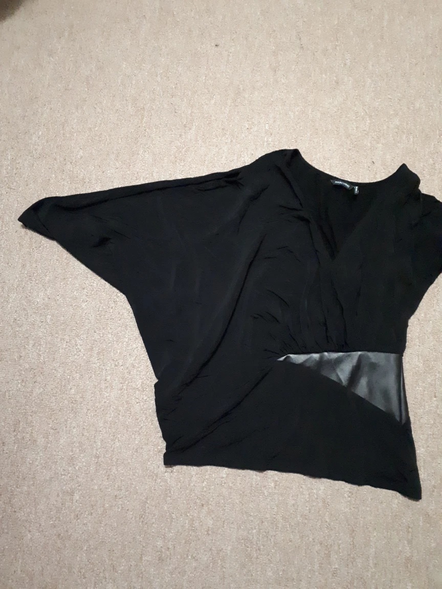 black top - photo 2