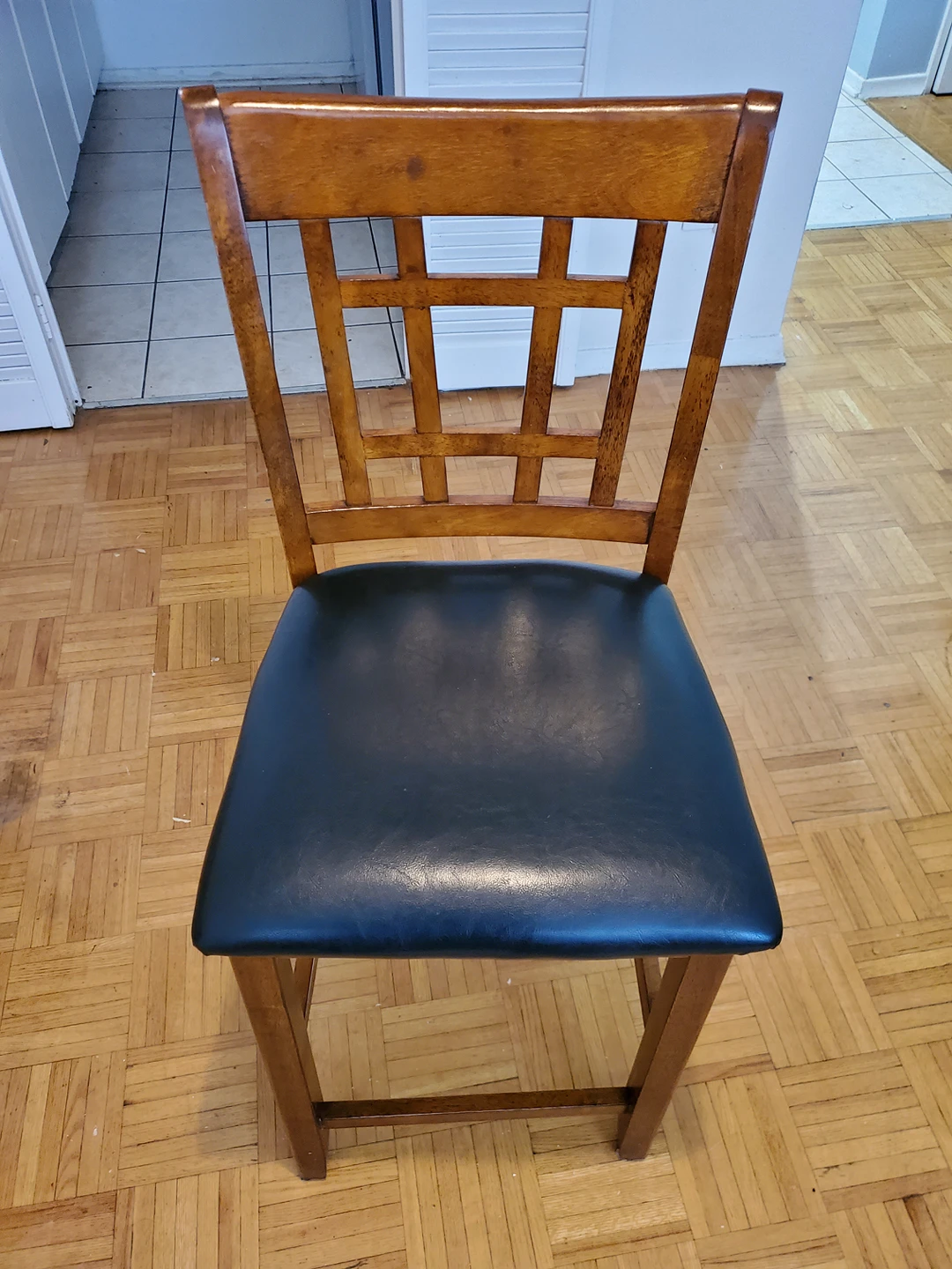 Bar Chair thumbnail