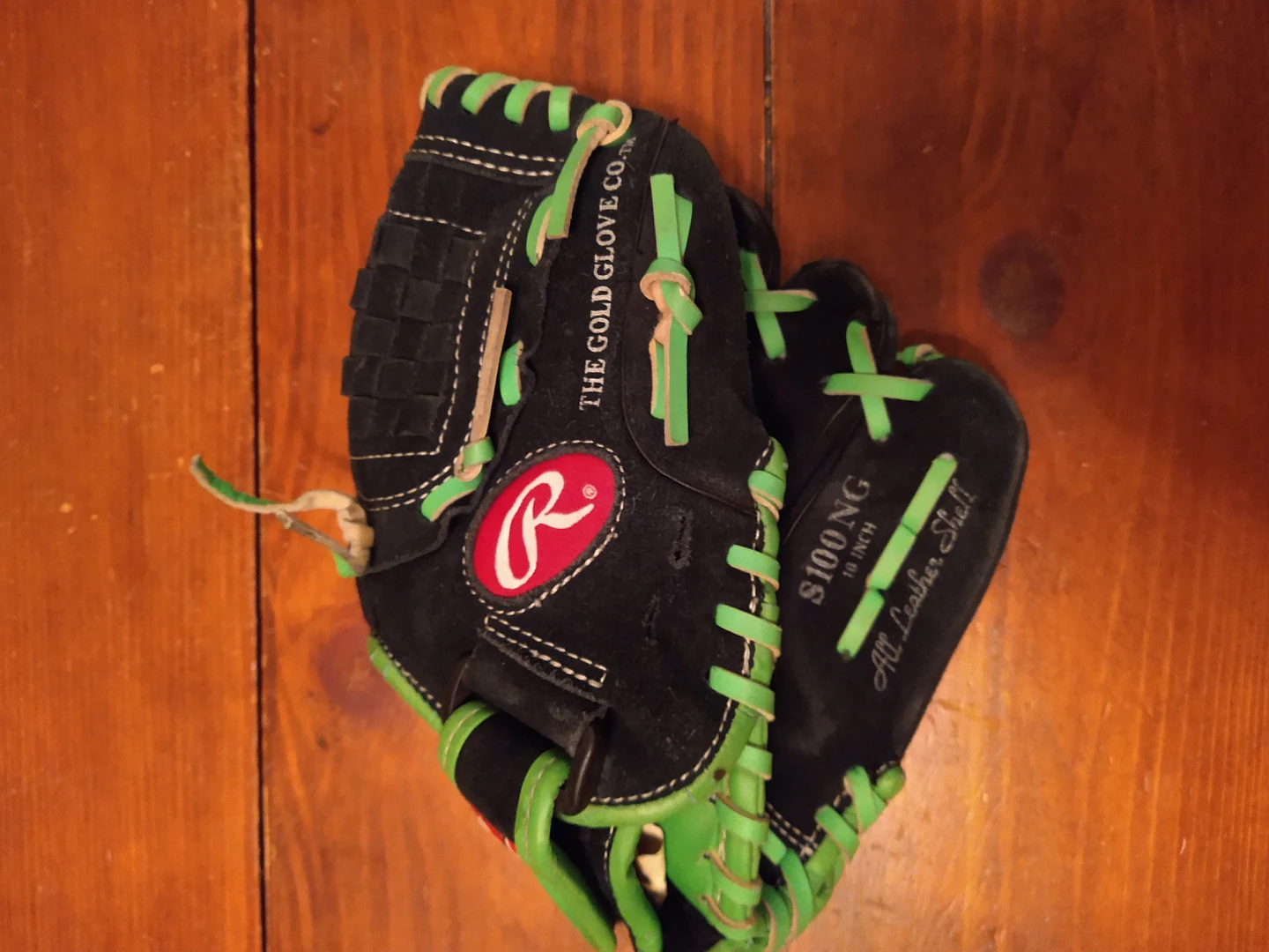 Rawlings Youth baseball glove