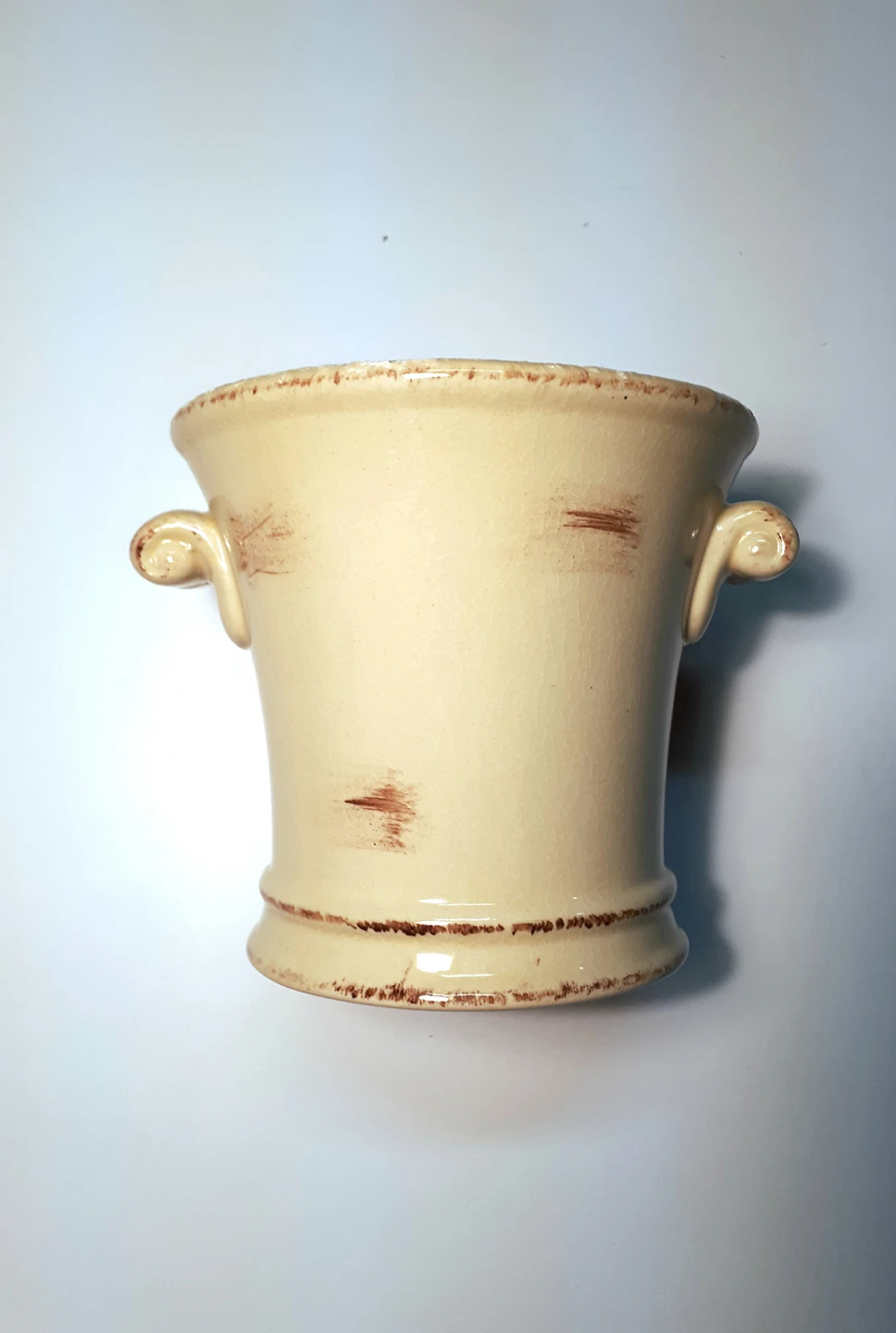 Vintage Pot Stoneware With Rustic Design thumbnail