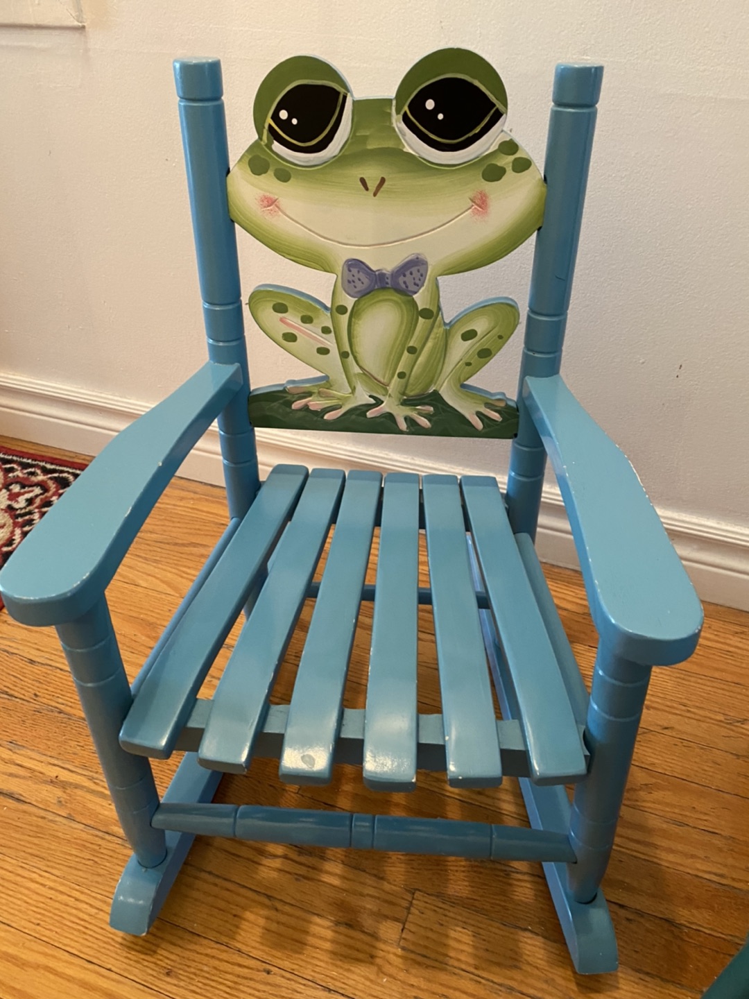 Kids rocking chair thumbnail
