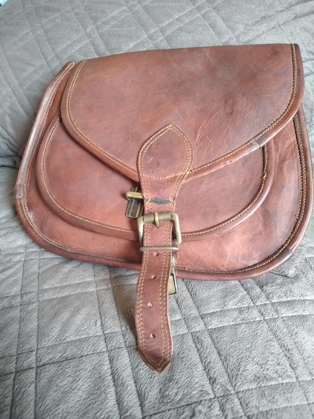 Genuine Leather Vintage-Style Bag thumbnail
