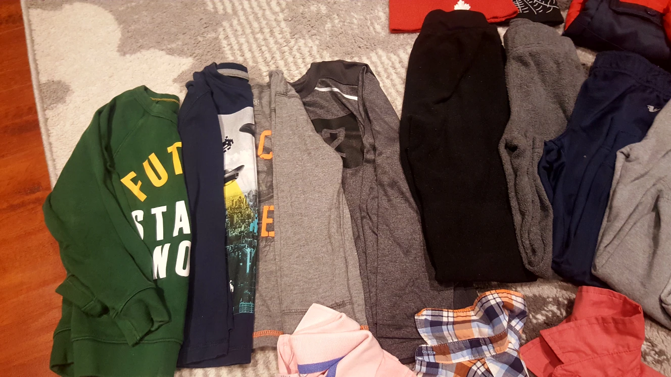 size 4 to 5 boys winter clothing - photo 3