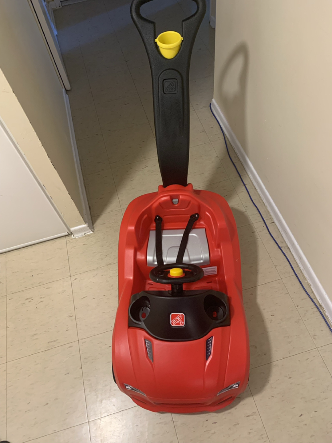 Selling this Whisper Ride Cruiser™ - Red thumbnail