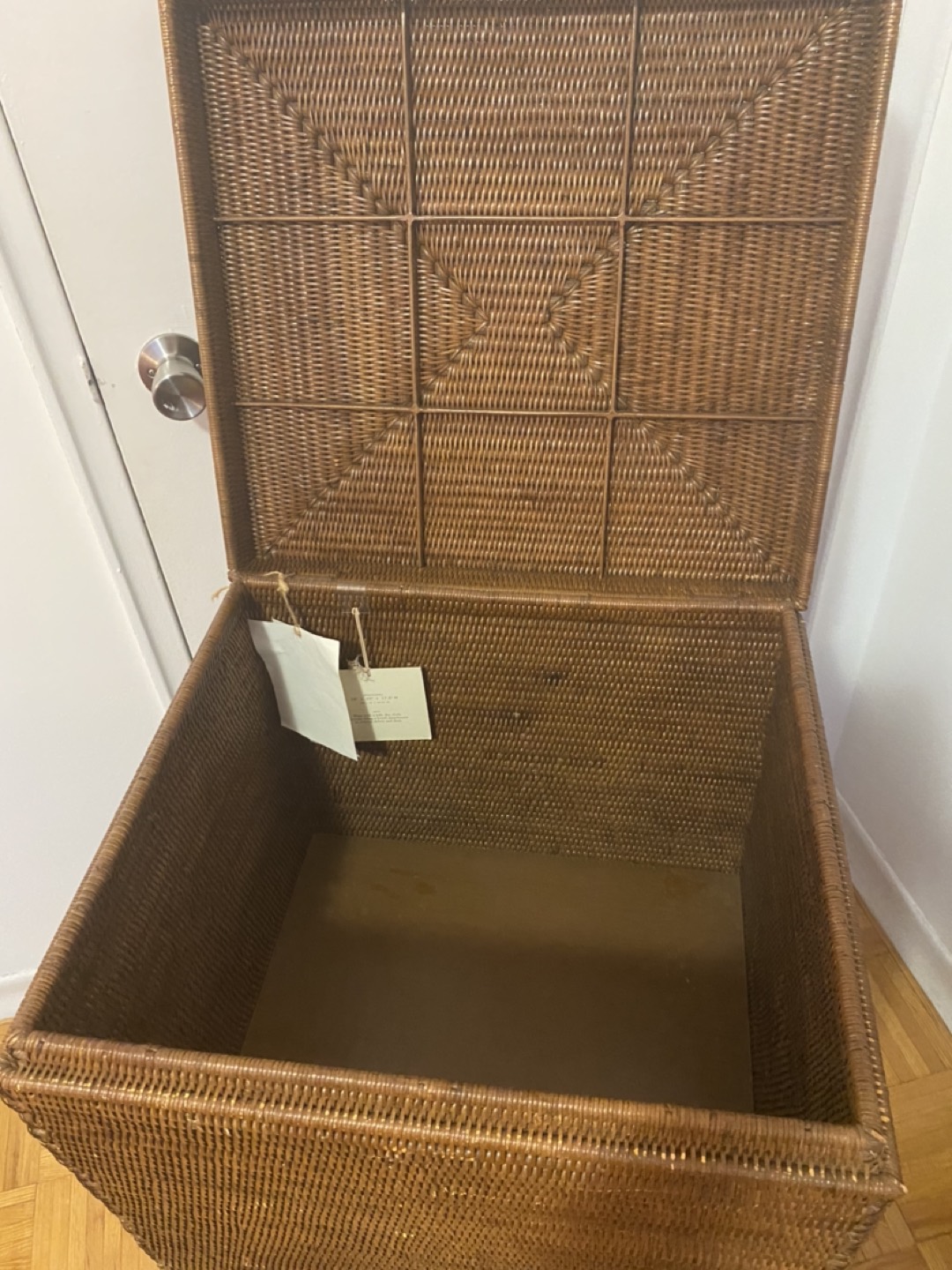 Moving sale! Pottery Barn’s Traveler’s Trunks - photo 2