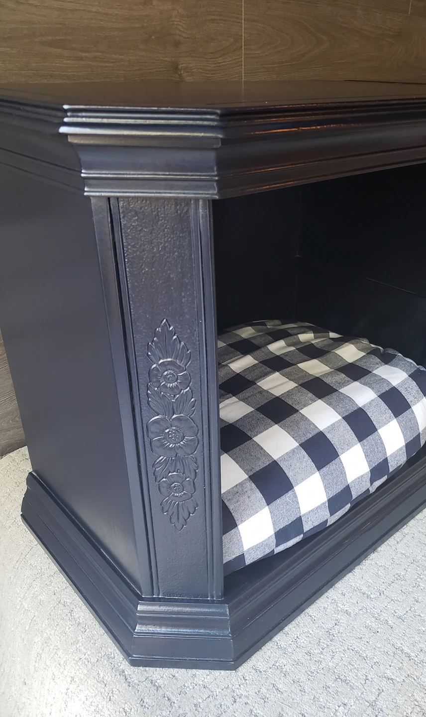 Pet Beds / Nightstands / Sidetables image indicator(4)