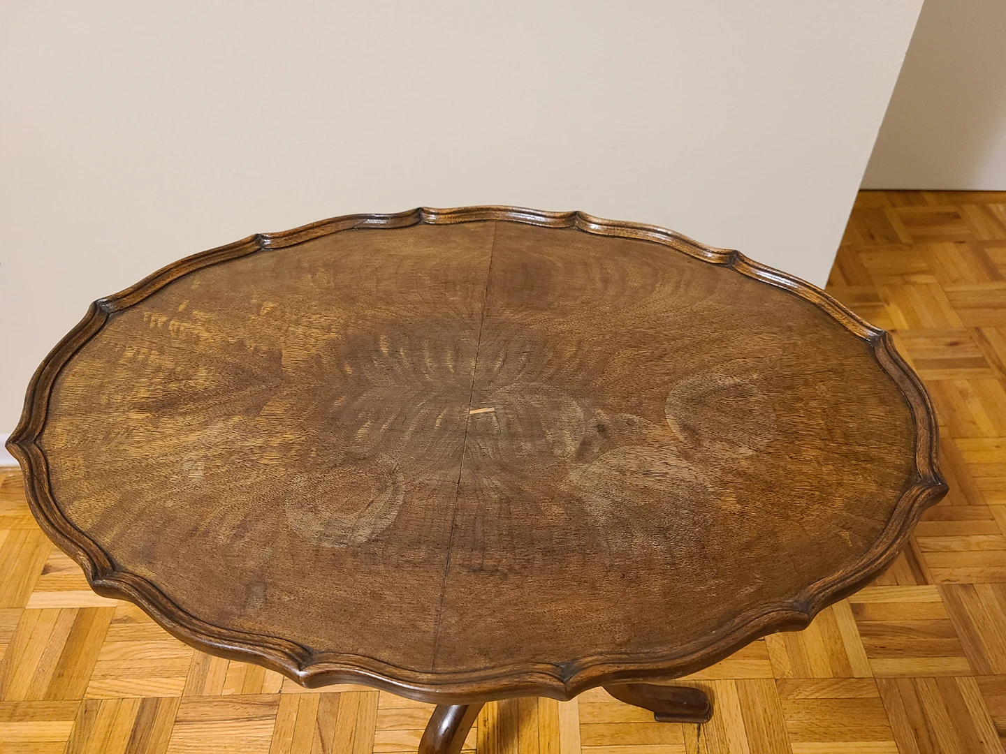 Small Vintage Wooden Oval Table - photo 5