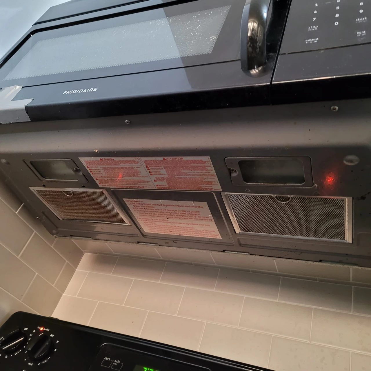 30 Inch Fridgidare over the range microwave - photo 4