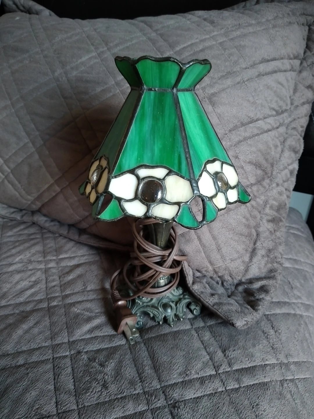 (Working) Vintage Lamp thumbnail