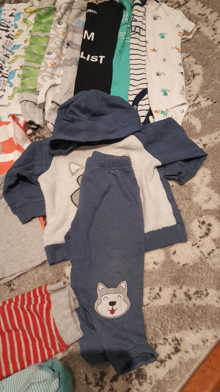 Baby boy winter clothing size 9 to 12 months image indicator(7)
