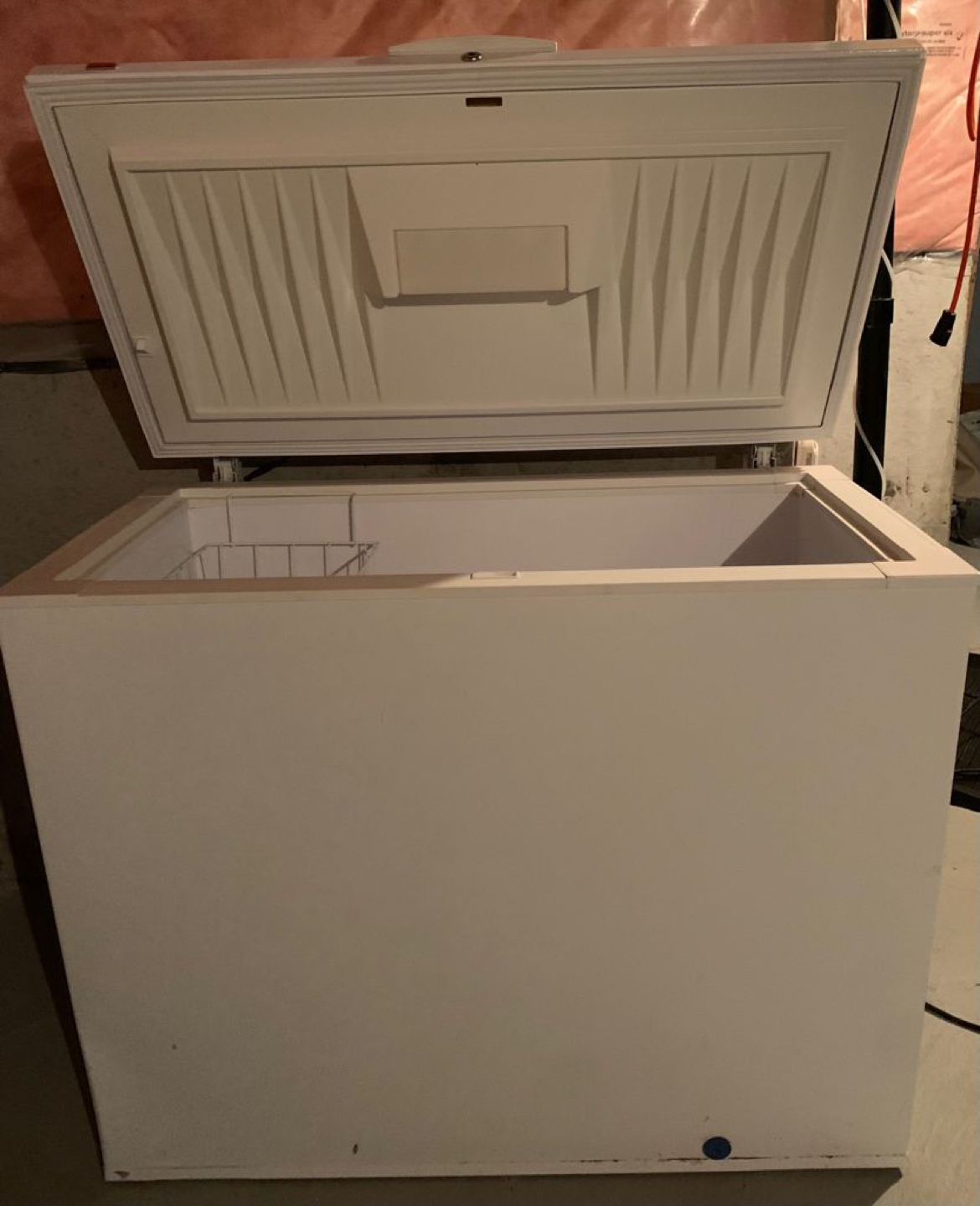  Chest Freezer thumbnail