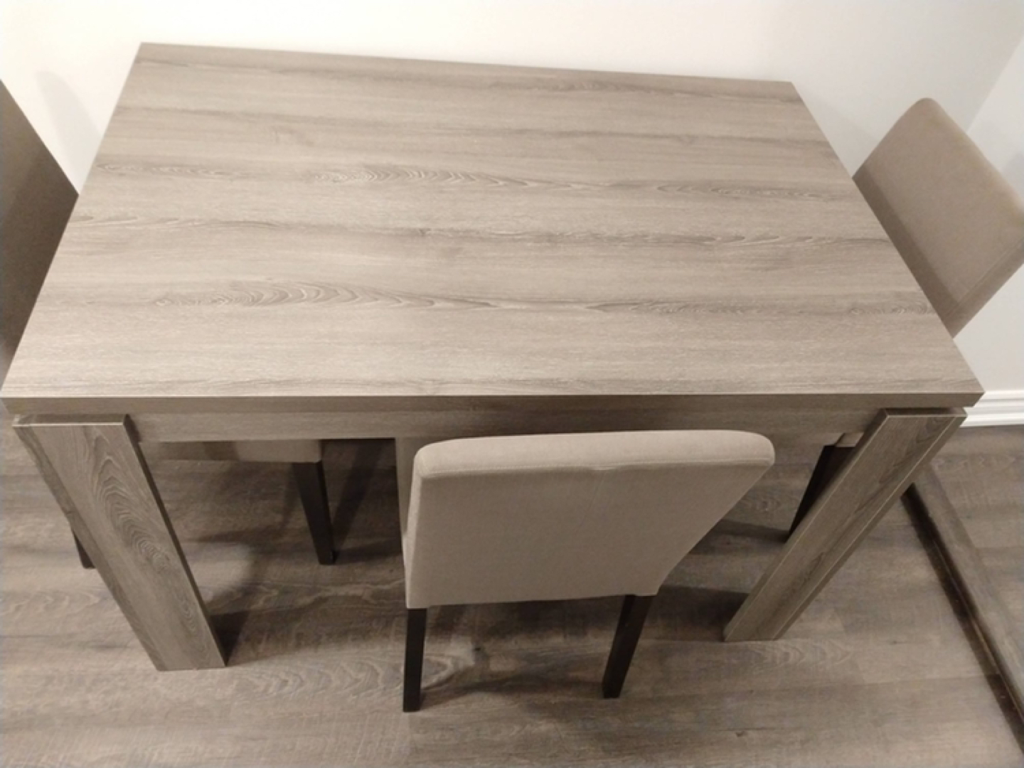 Dining table  - photo 3