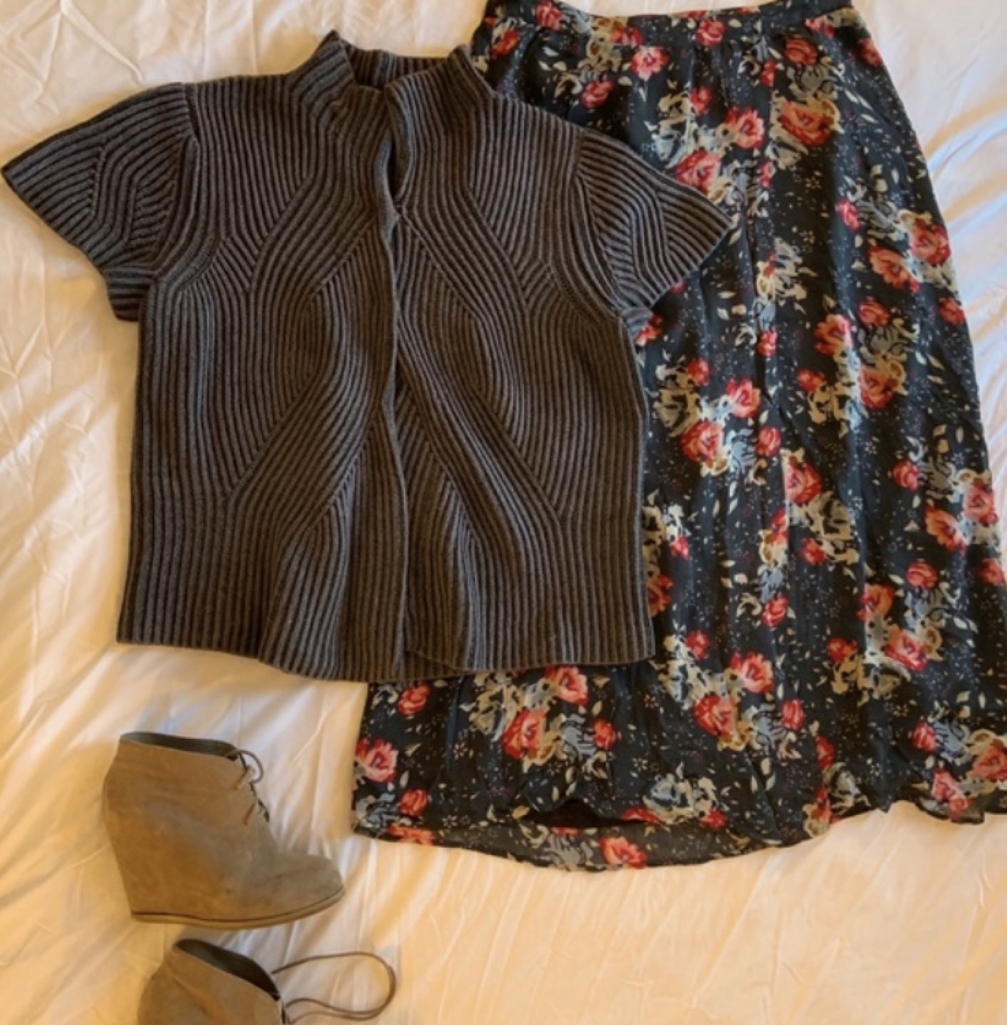 Zara floral wrap skirt  (never worn with tag) thumbnail