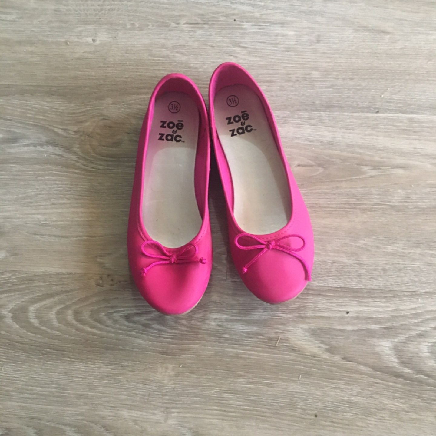 Bundle of 5 shoes image indicator(5)