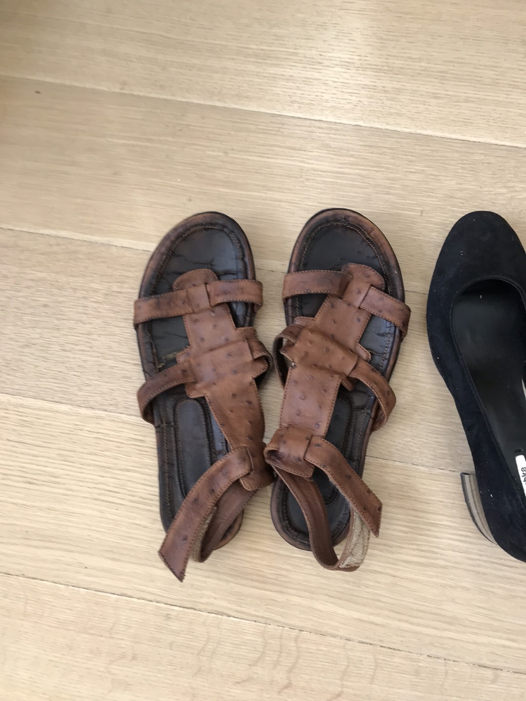 Women Shoes Free size 7 - 7.5 - photo 2