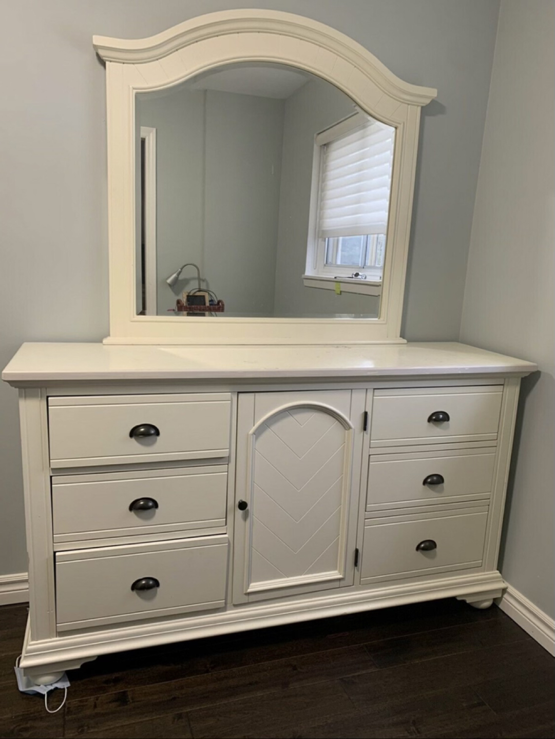 Large Ivory Vanity