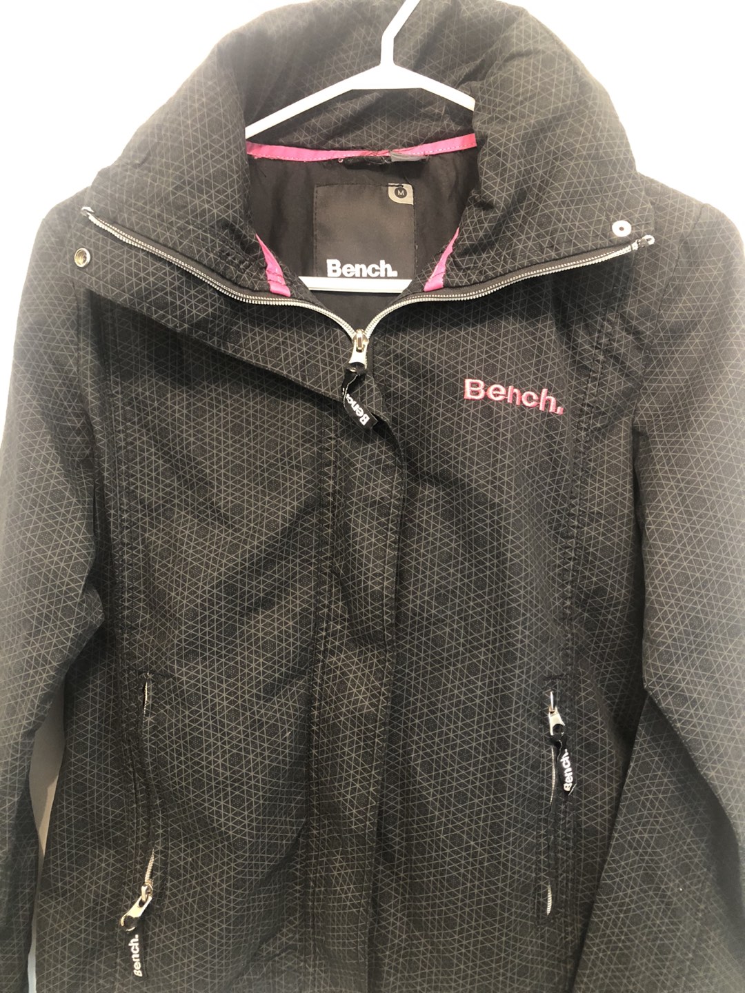 Blackish gray bench medium jacket