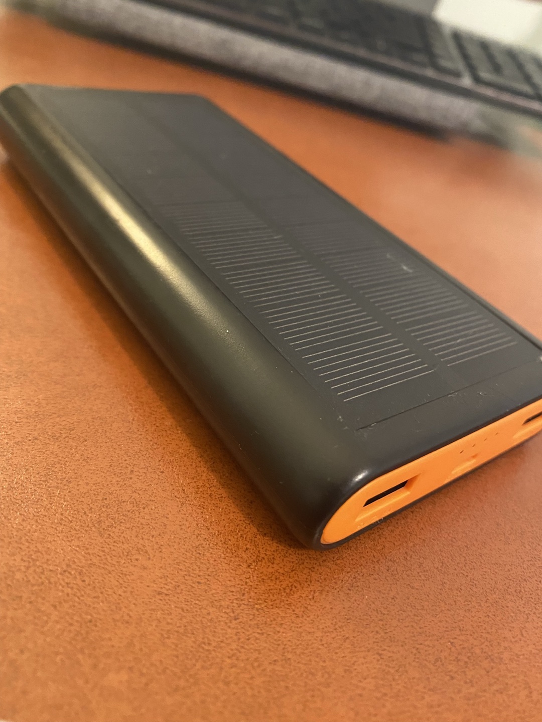 Powerbank solar 26,800 Mah massive Battery