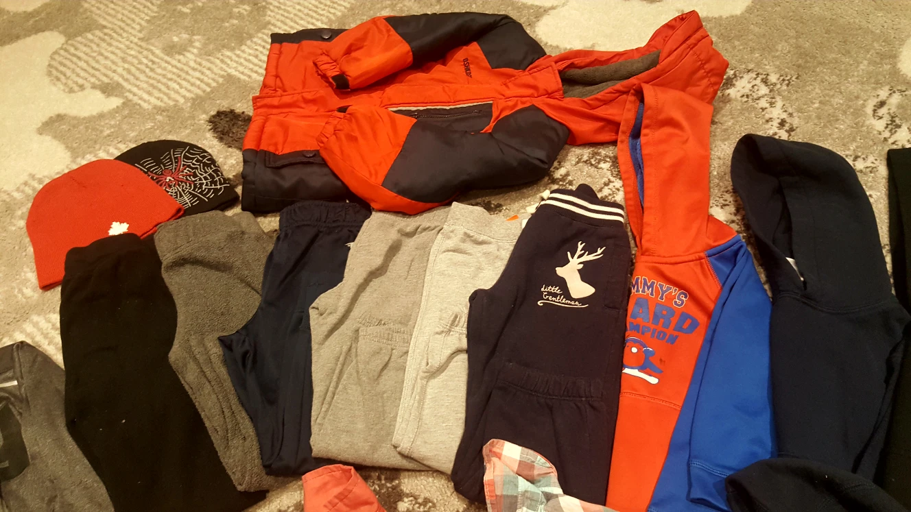 size 4 to 5 boys winter clothing - photo 2