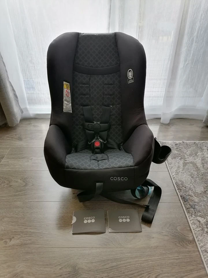 Brand new cosco car seat