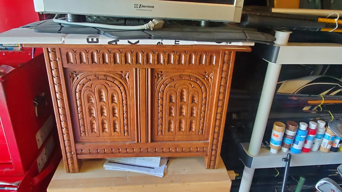 antique chest thumbnail