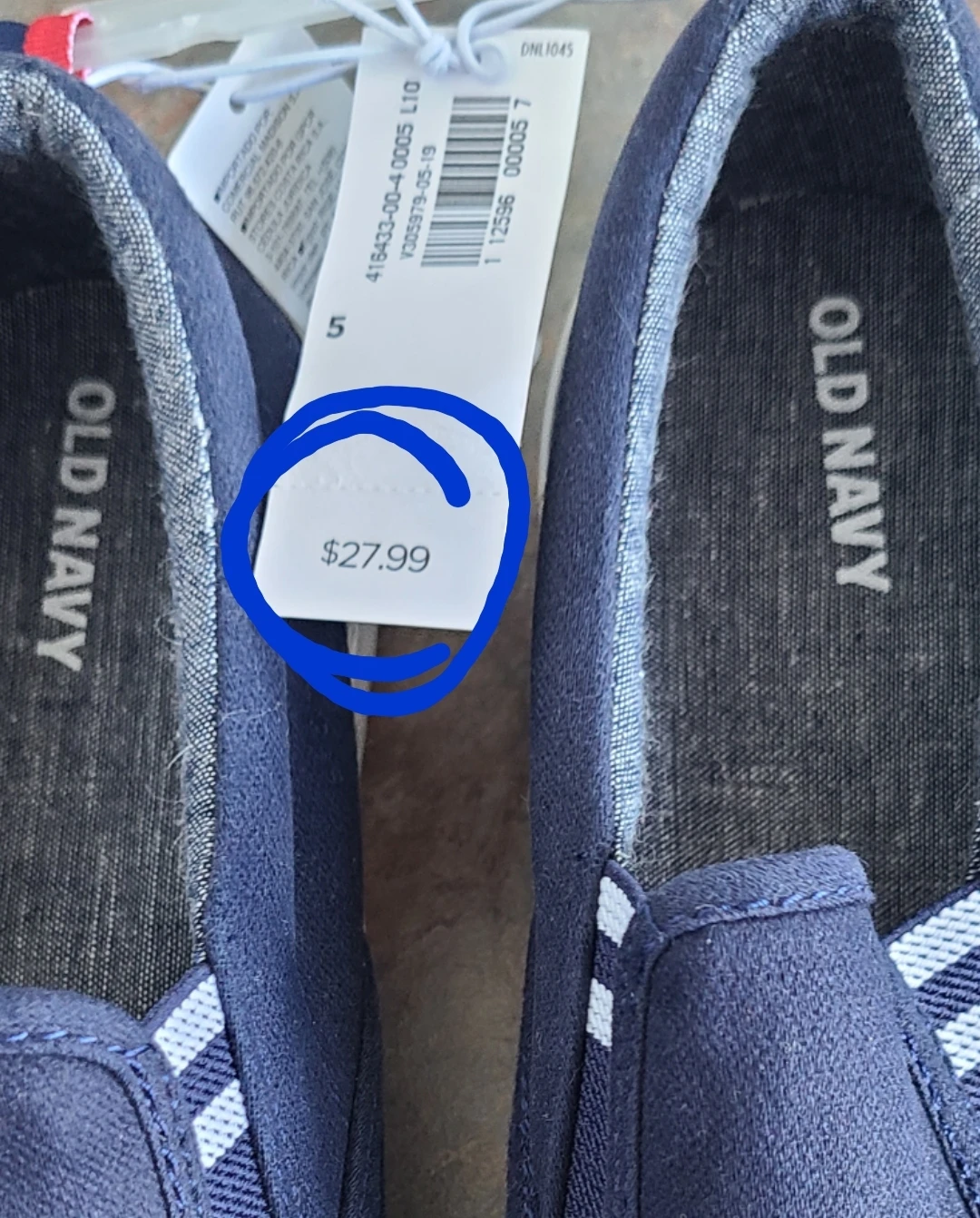 Boys Uniform Slip On Sneakers/Shoes size 5 - photo 4