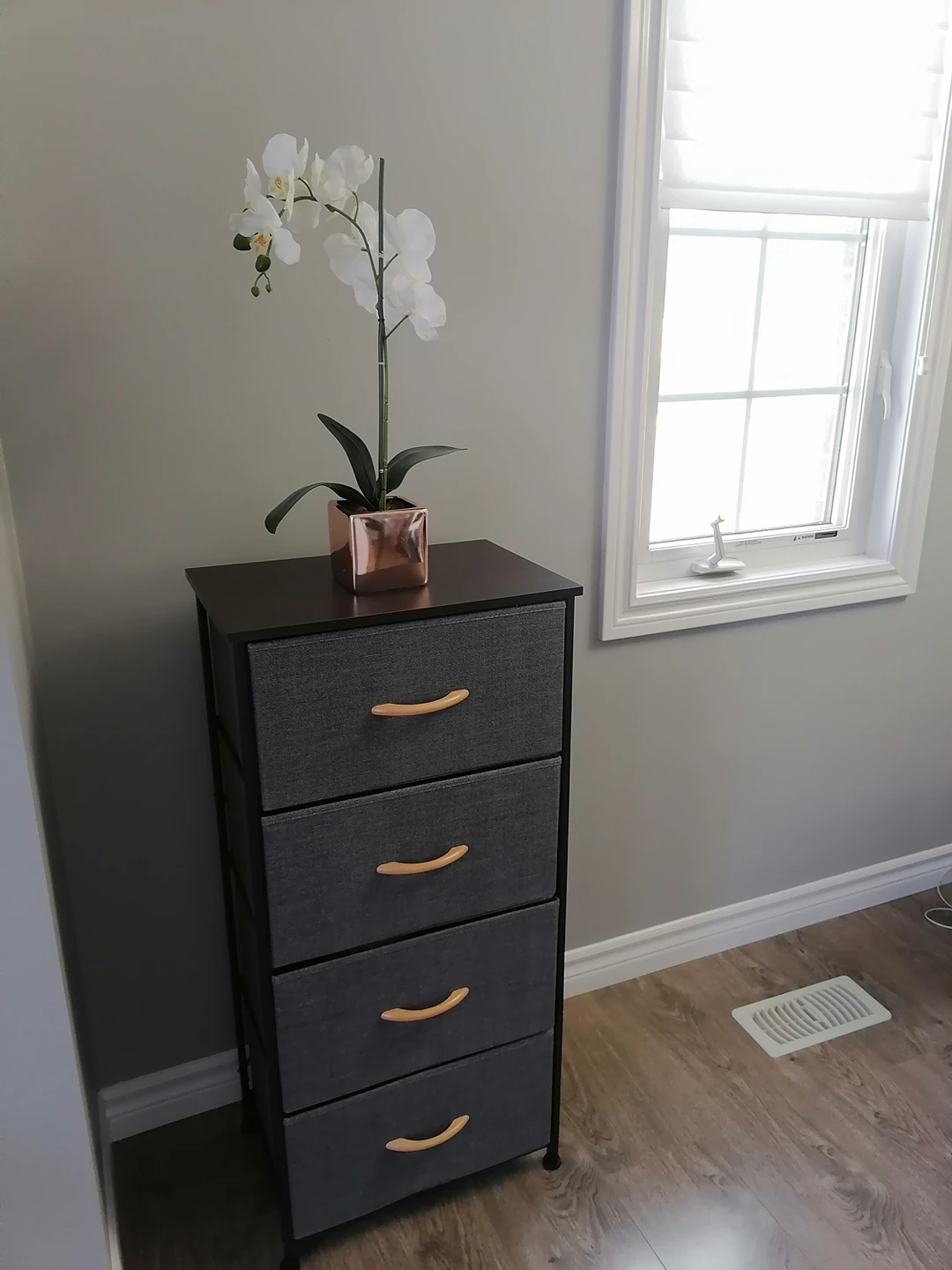 Brand New 4 Drawer Dresser - photo 2