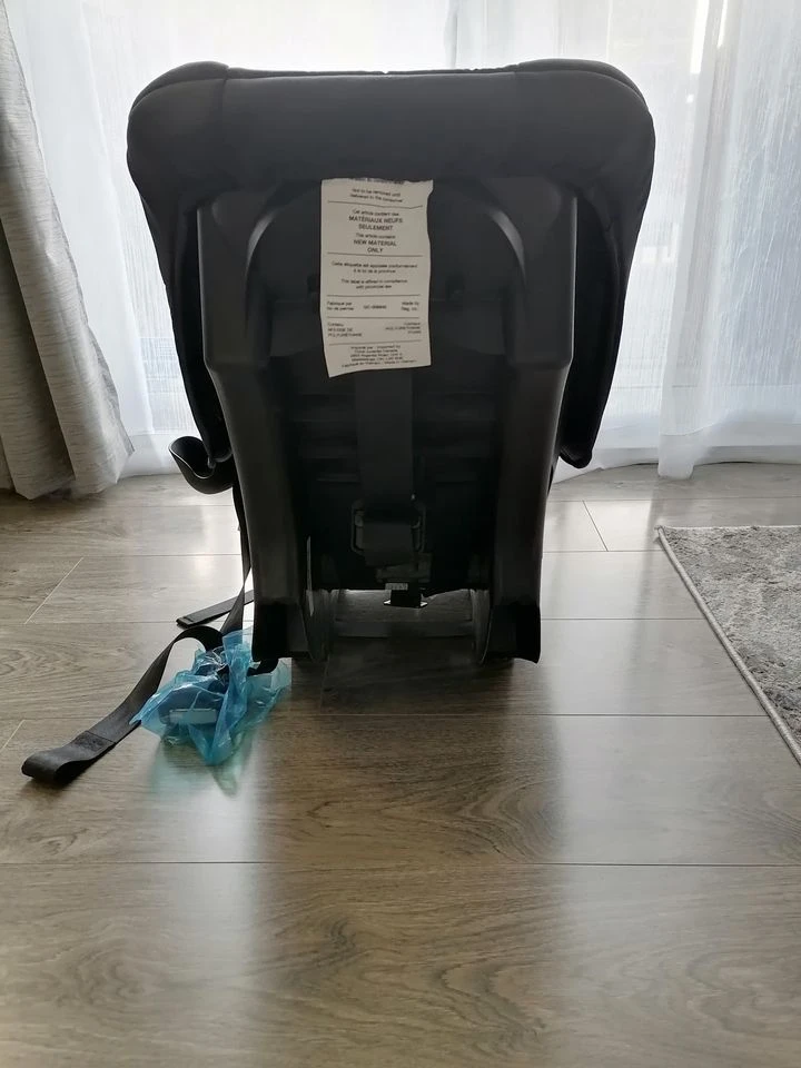 Brand new cosco car seat - photo 3