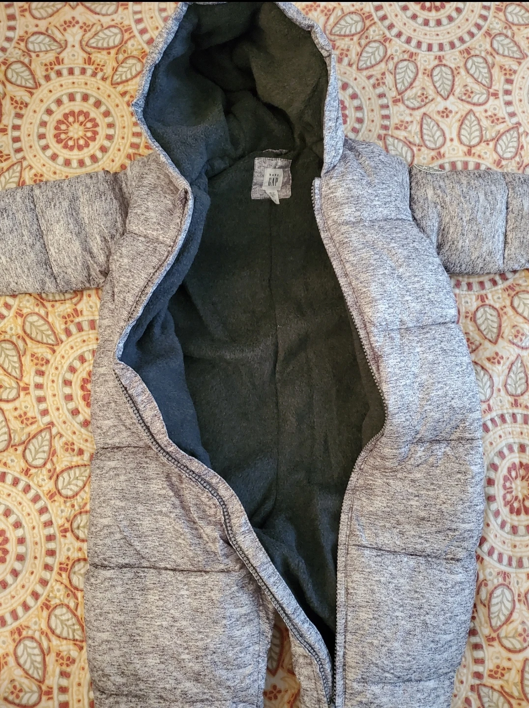 babyGAP Snowsuit - photo 2
