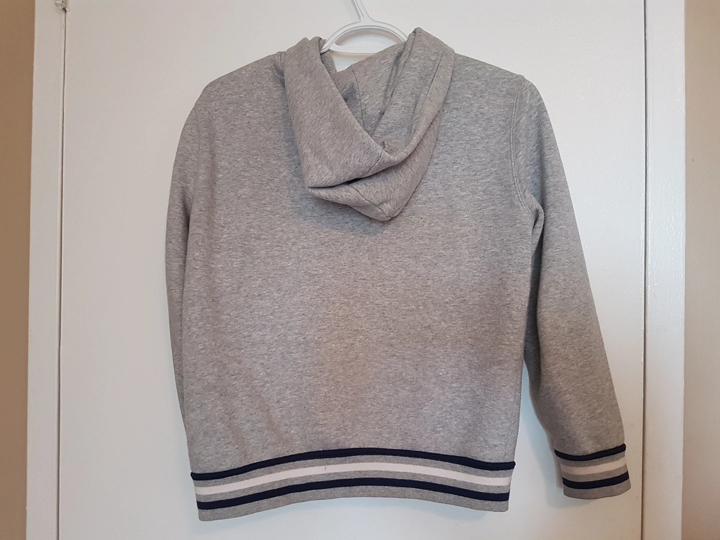 Sweater Boys Size L Age 8-10 image indicator(2)