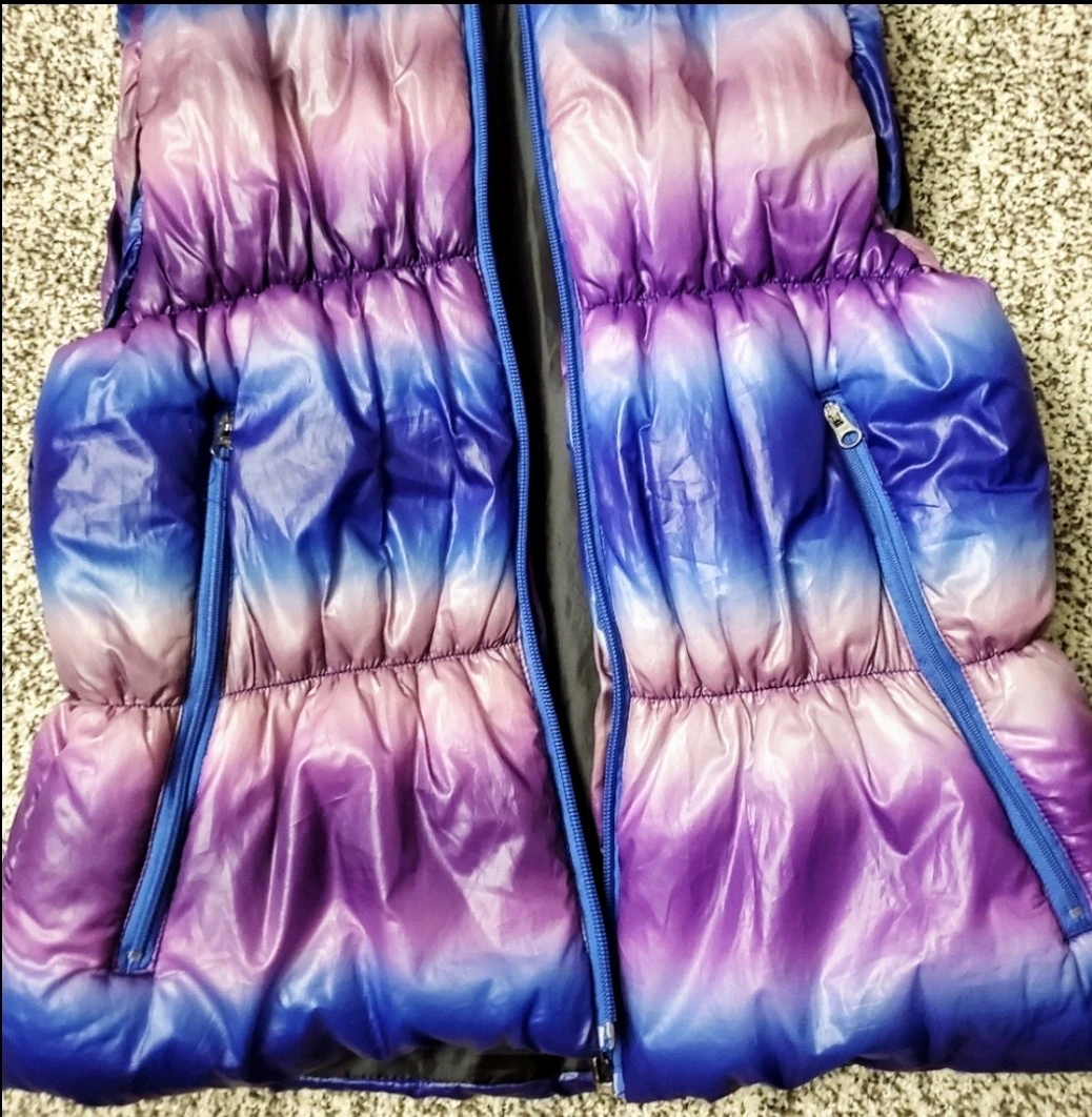 Nike Puffer Vest Sz YXL - Brand New Condition! - photo 3