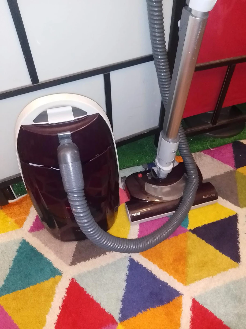Kenmore vacuum cleaner.
