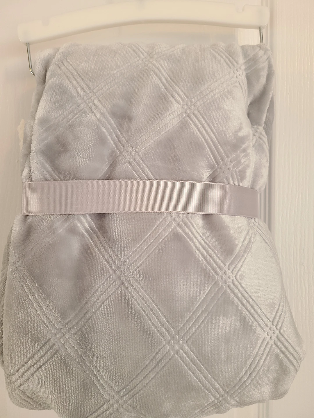 Velvet Baby Blanket Throw in
Gray color - photo 3