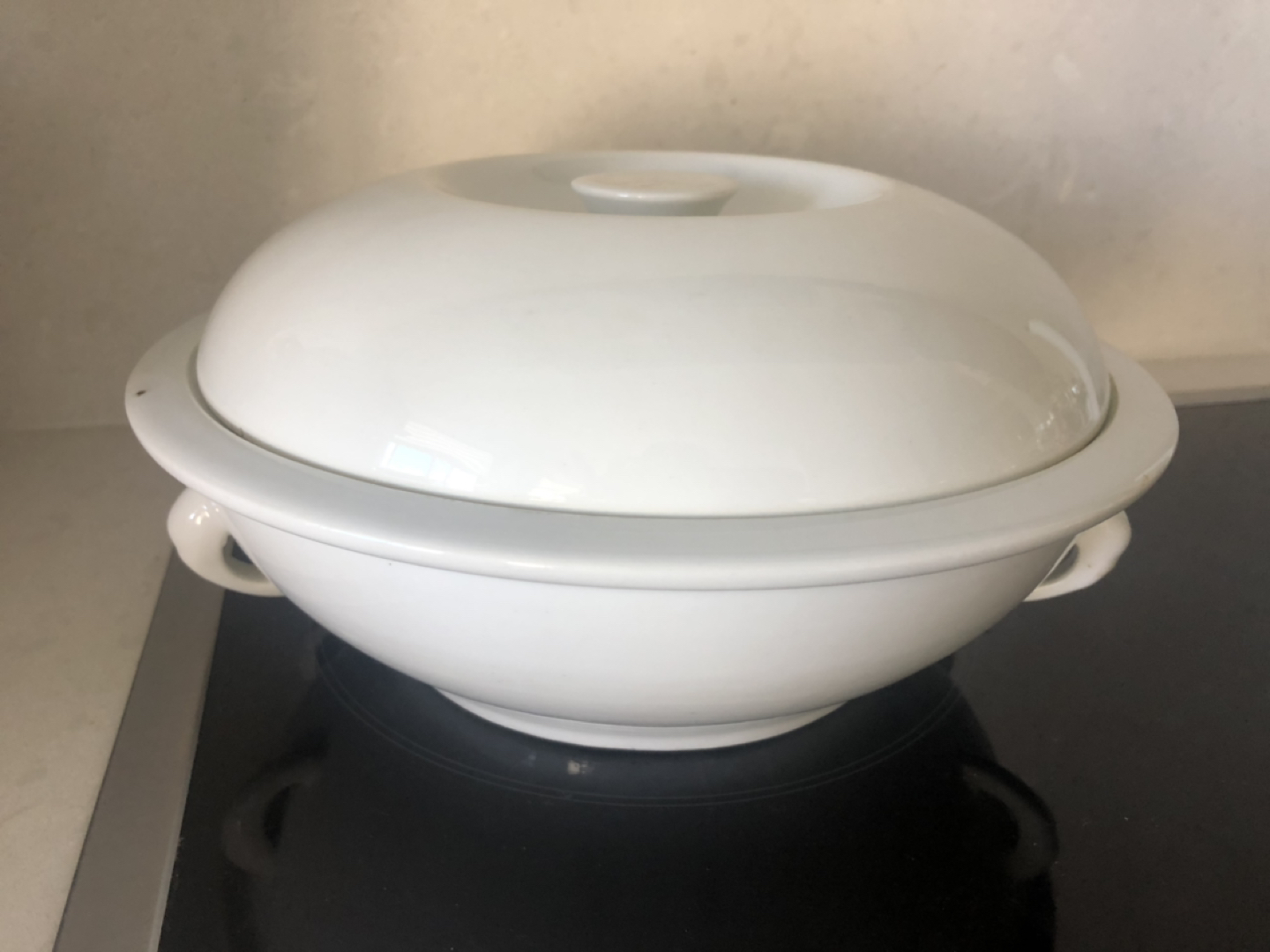 #freecycle Soup Tureen  thumbnail