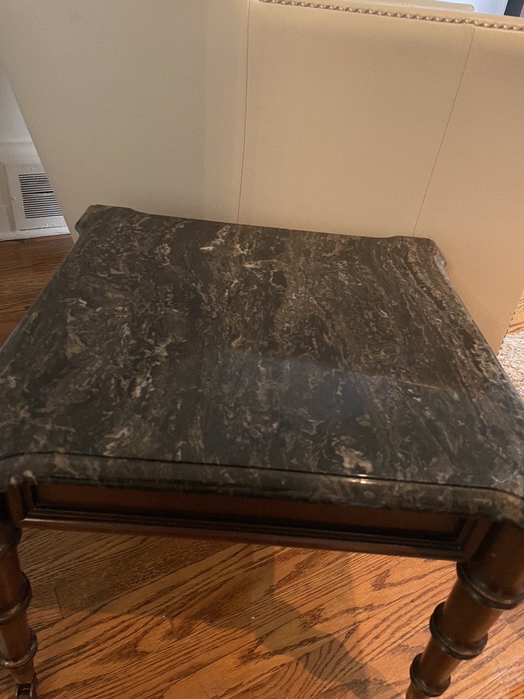 Low marble side tables - photo 3