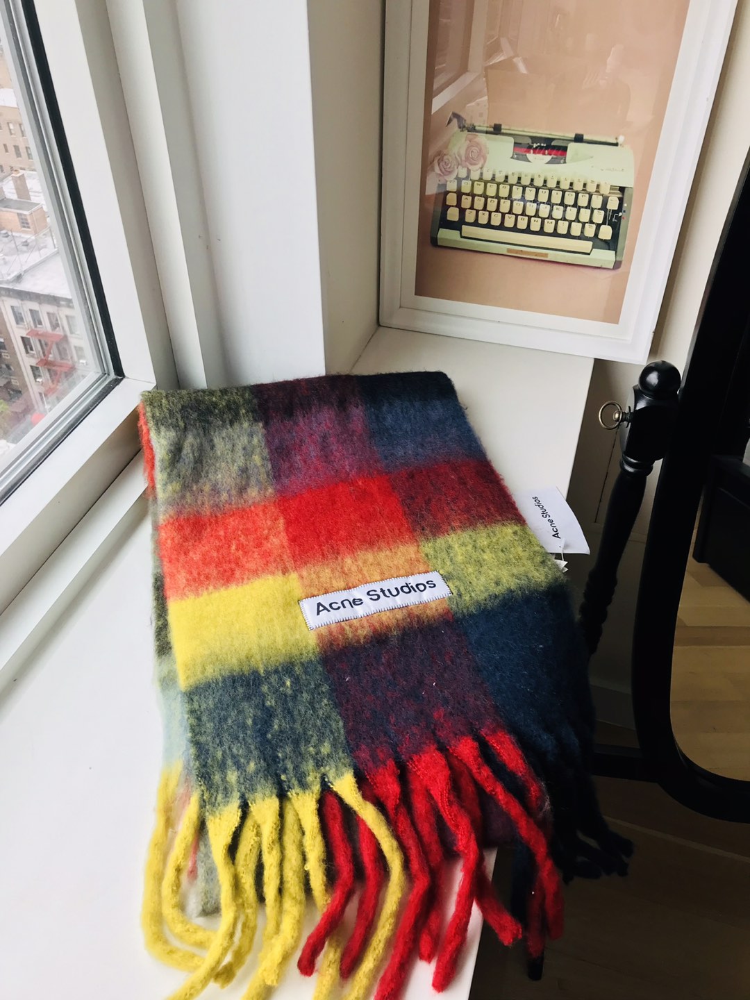 Acne studios 100% cashmere scarf, NWT