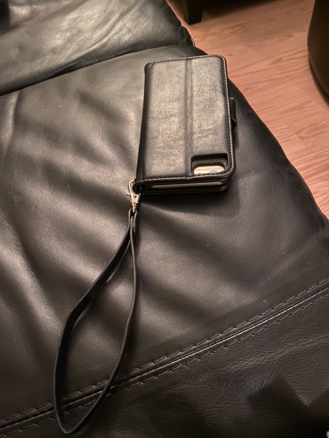iPhone 6, unlocked, 64 GB, with protection and magnetic pouch - photo 2